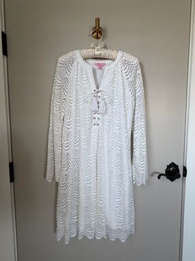 Lilly Pulitzer White Crochet Lace Tunic with Pink Brand Tag